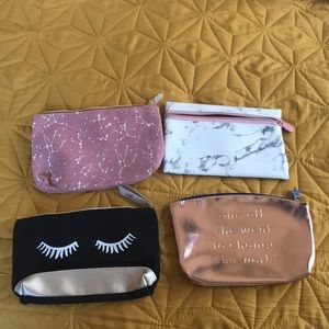 Ipsy makeup bag set